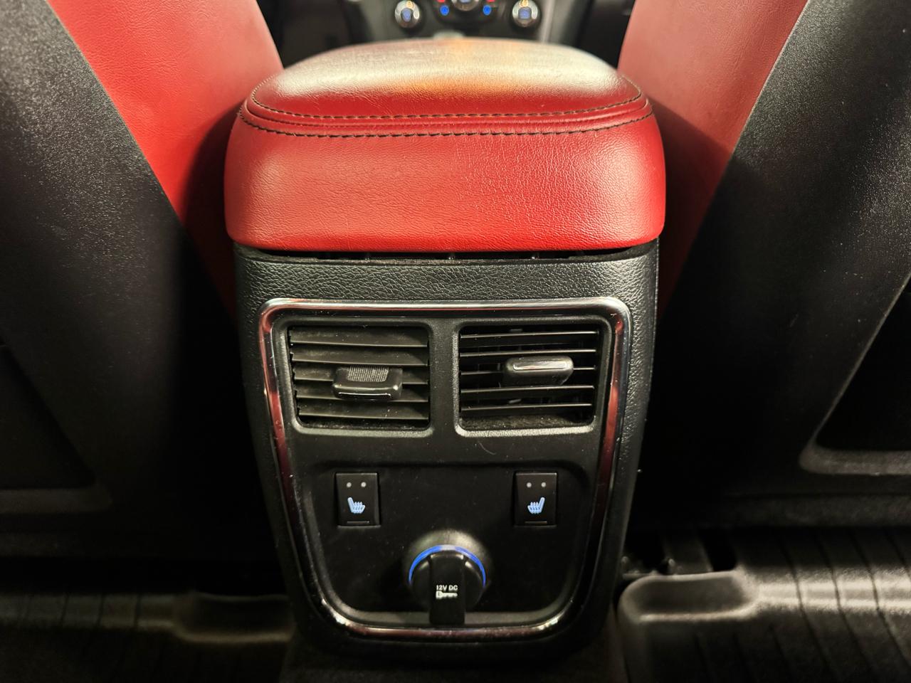 Dodge Charger 4dr Sdn RT Max RWD 2013