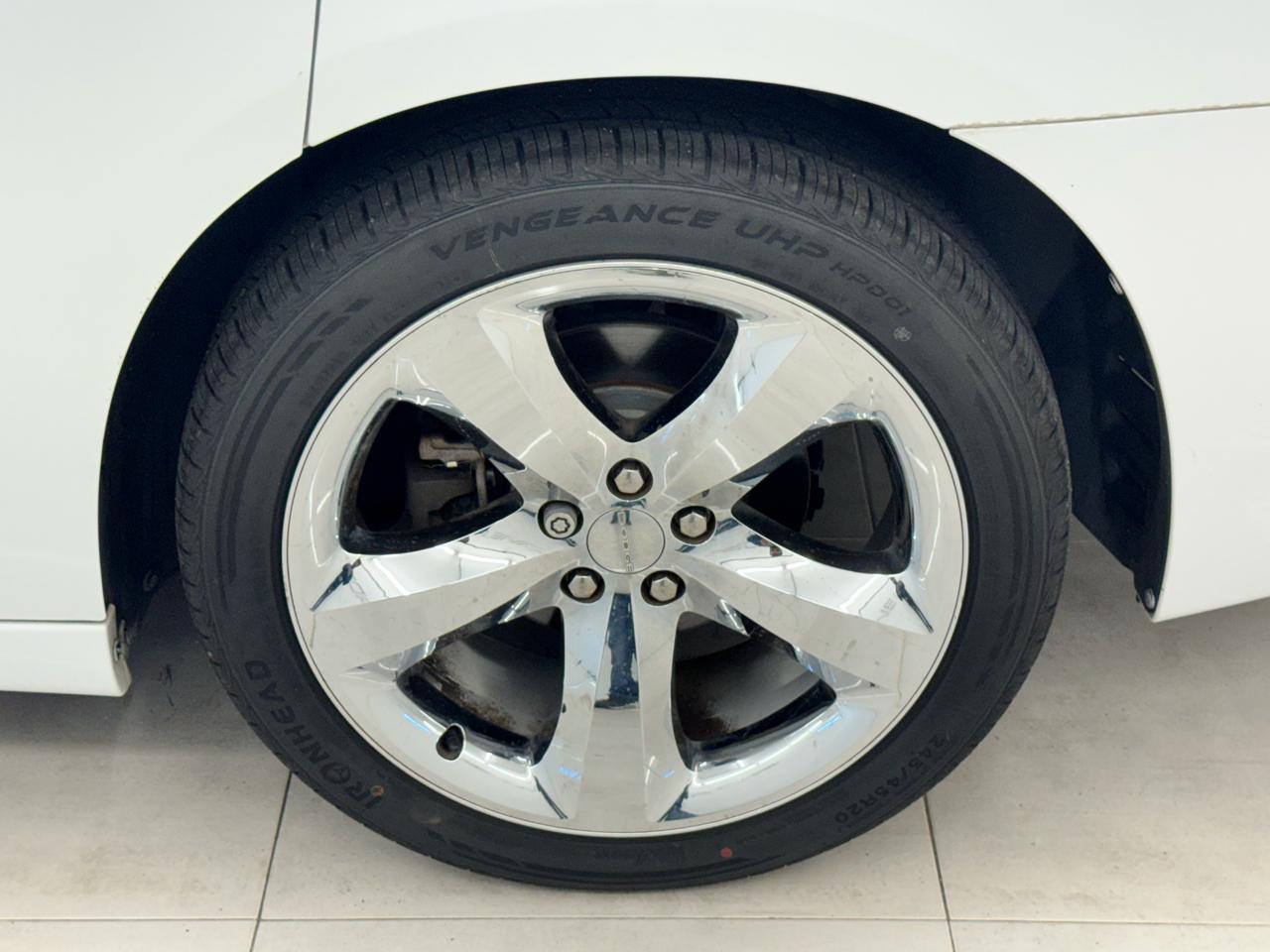 Dodge Charger 4dr Sdn RT Max RWD 2013