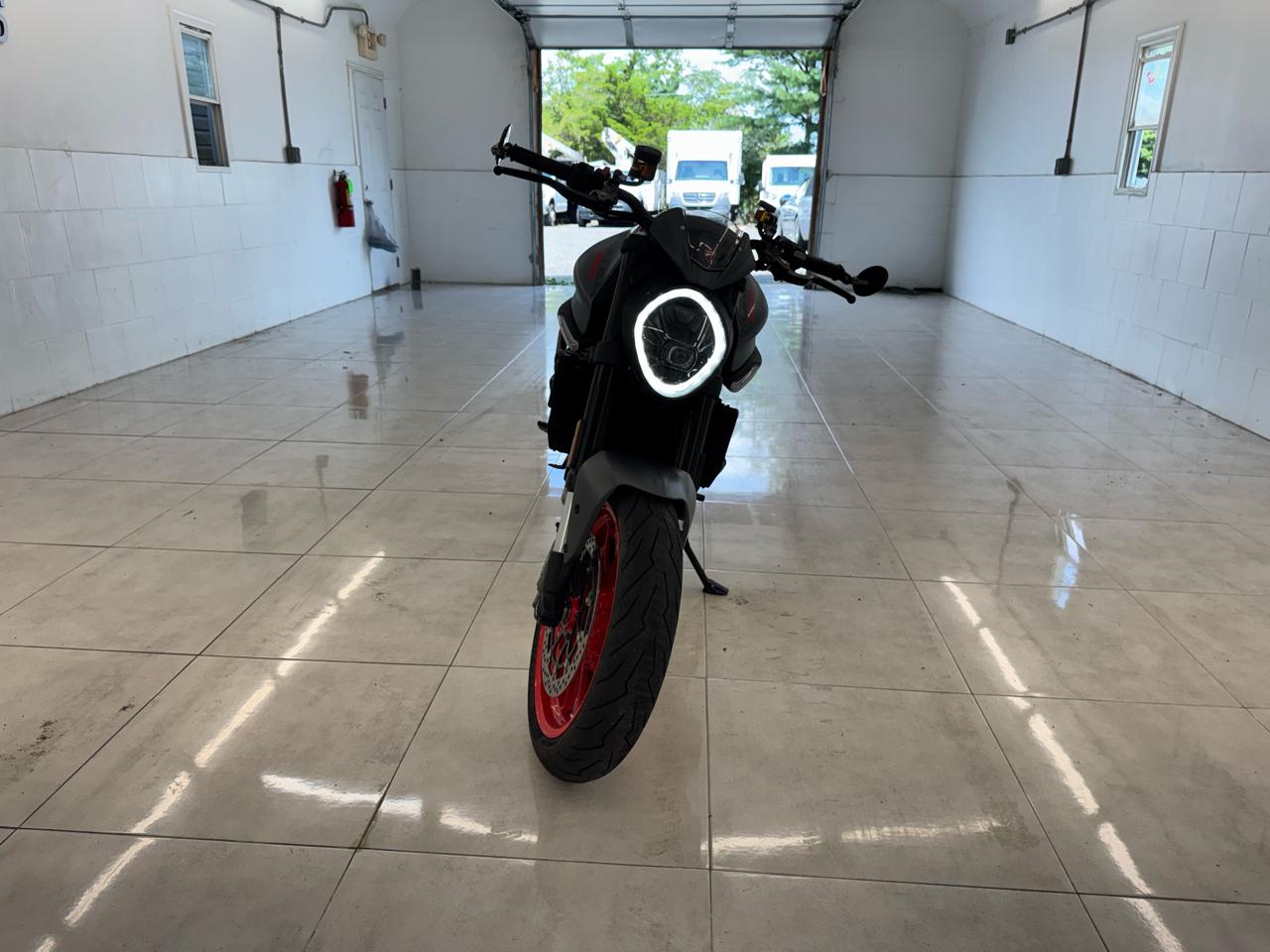 Ducati Monster  2022