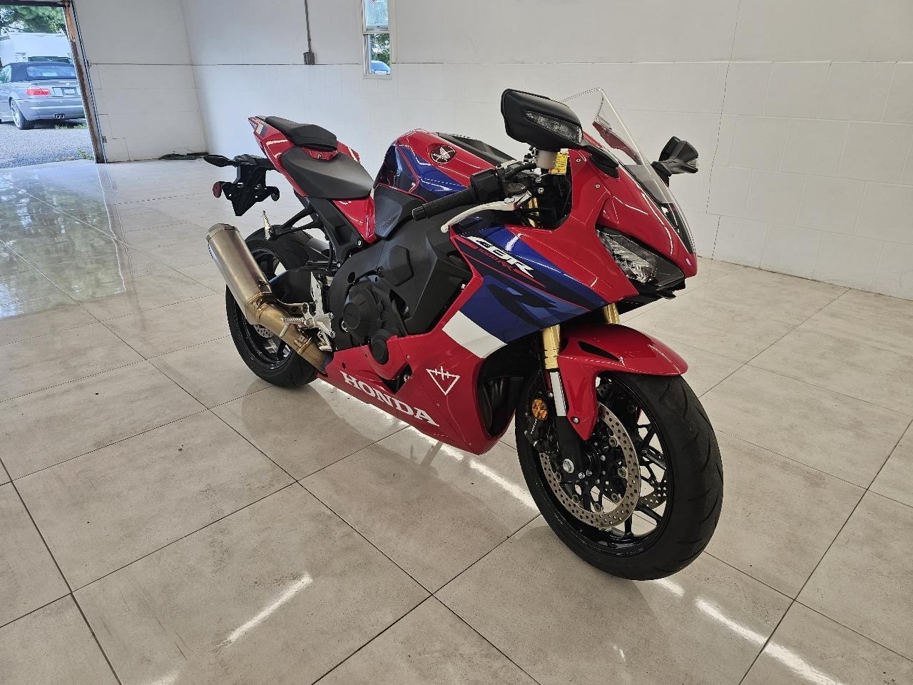 Honda CBR1000RR ABS  2024