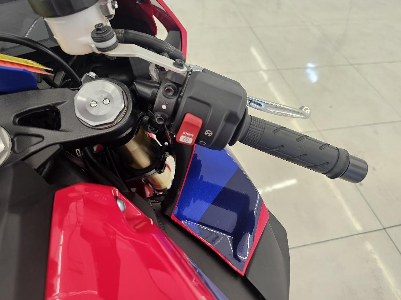 Honda CBR1000RR ABS  2024