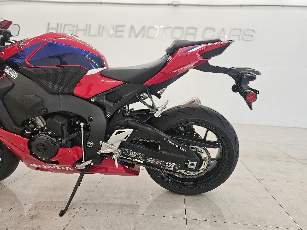 Honda CBR1000RR ABS  2024