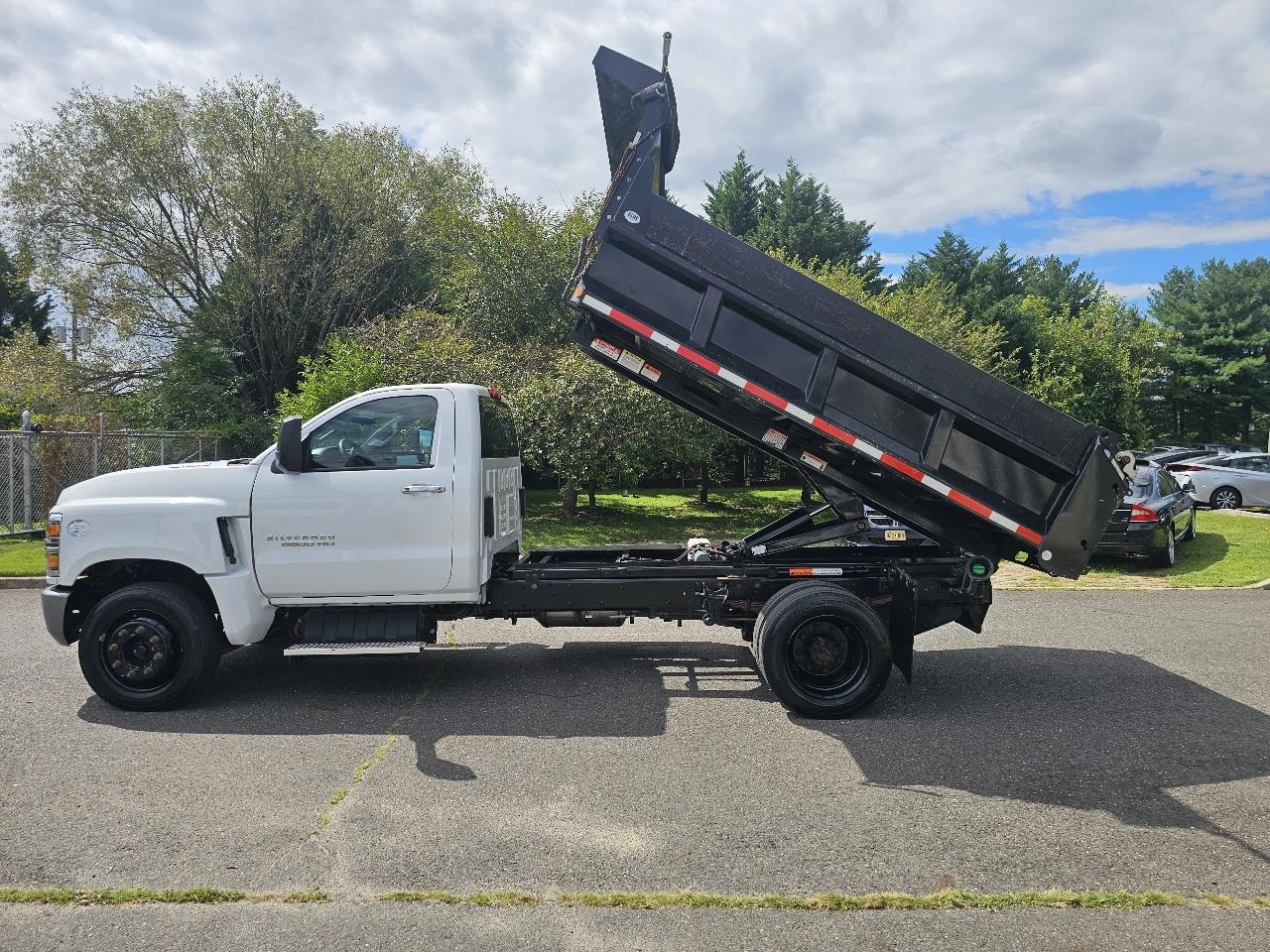 Chevrolet Silverado MD 2WD Reg Cab Work Truck 2022