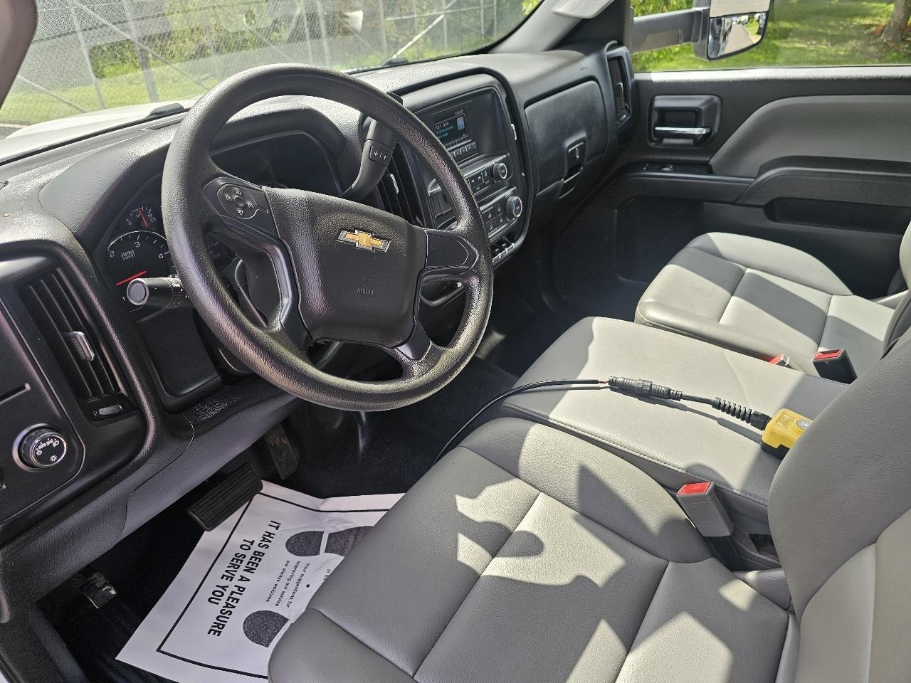 Chevrolet Silverado MD 2WD Reg Cab Work Truck 2022