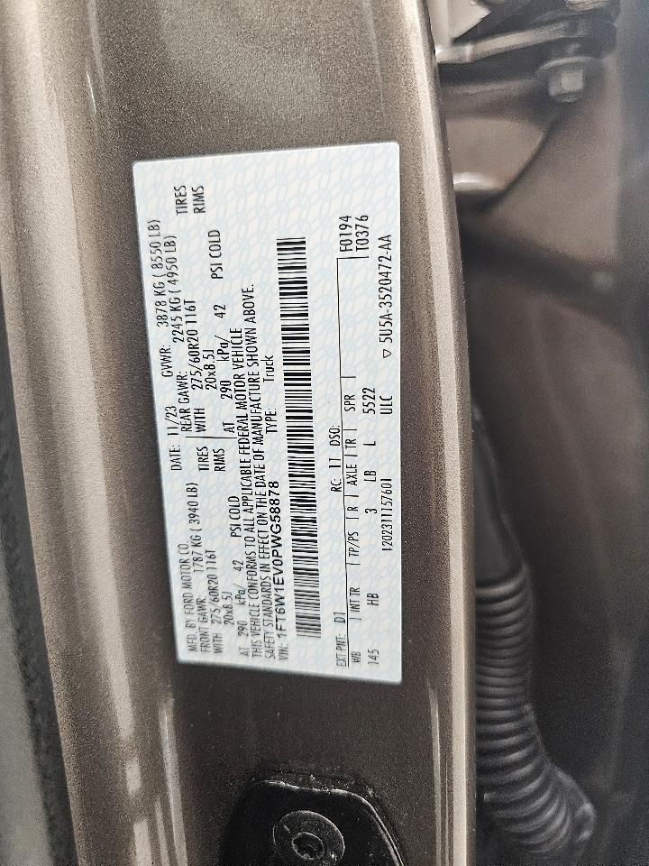 Ford F-150 Lightning Platinum 4WD SuperCrew 5.5' Box 2023
