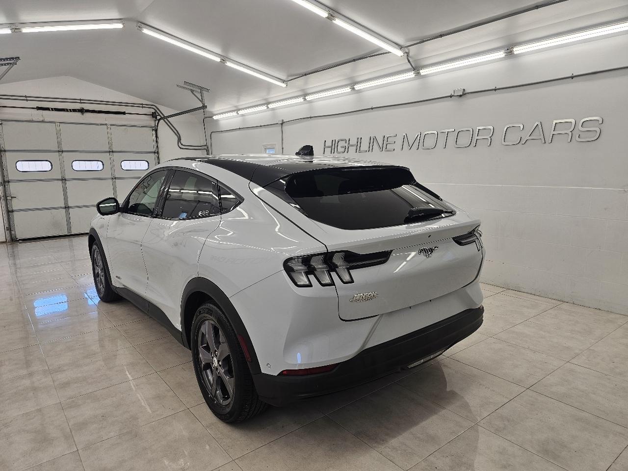 Ford Mustang Mach-E Select RWD 2023
