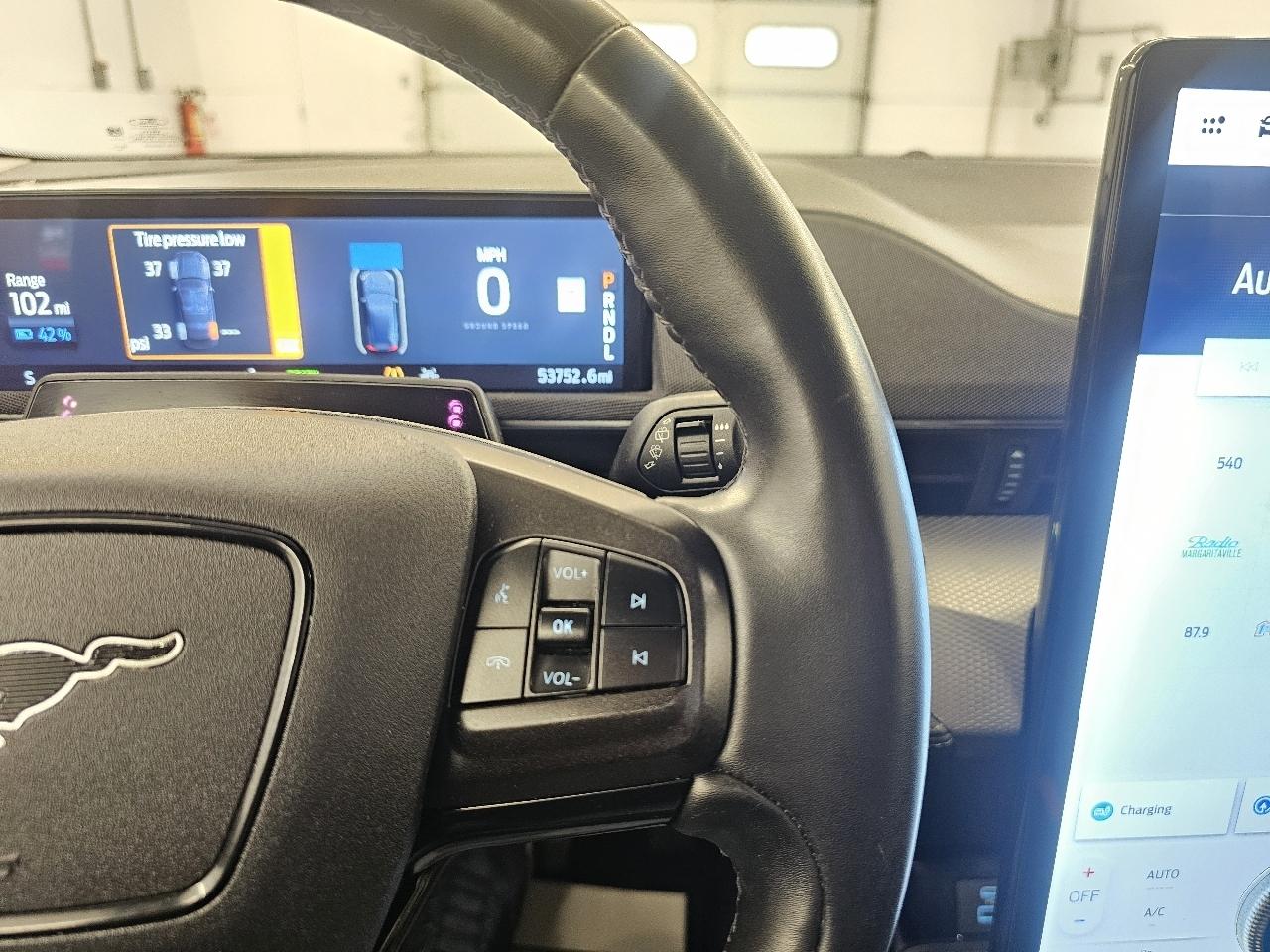 Ford Mustang Mach-E Select RWD 2023