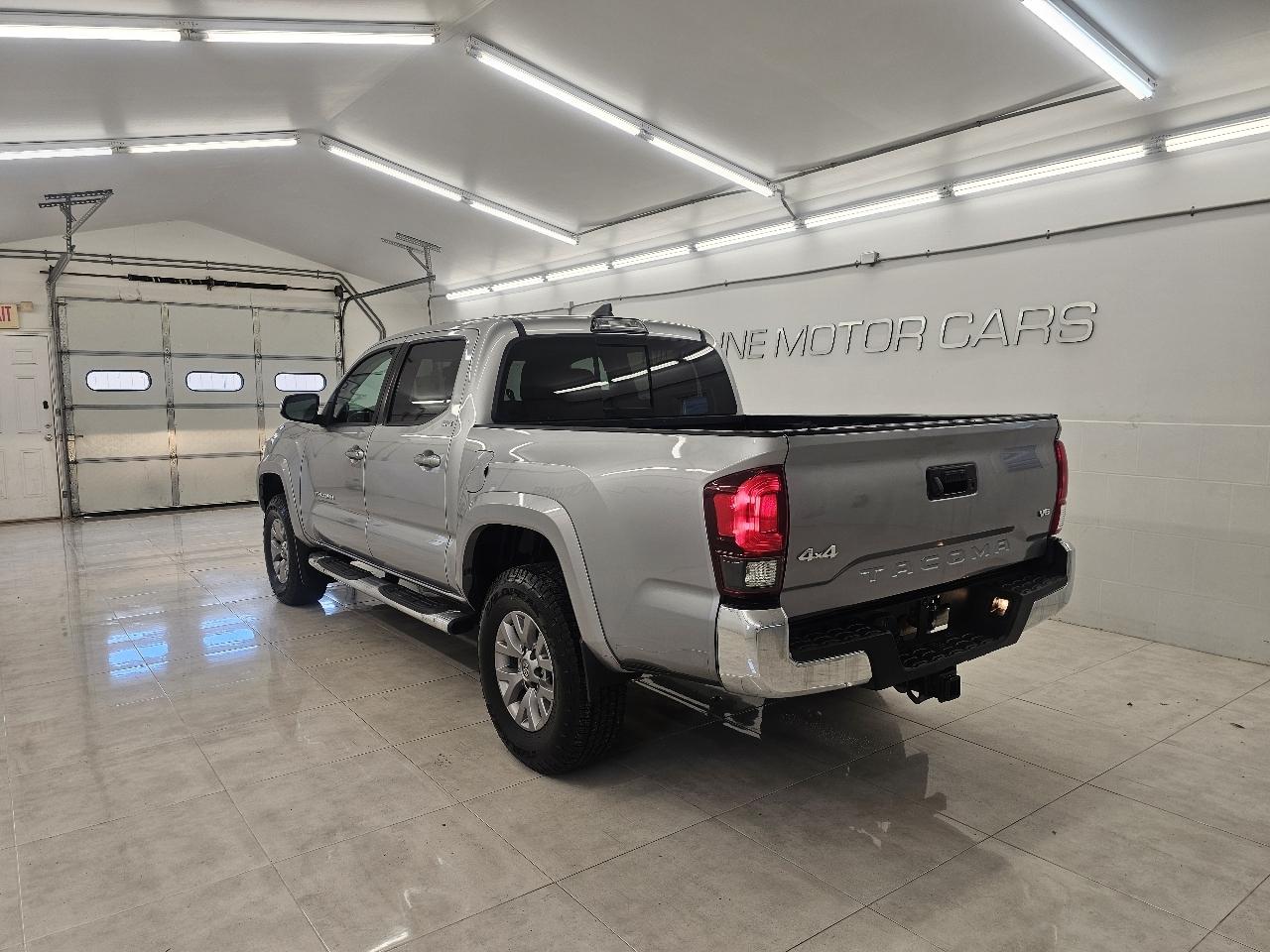 Toyota Tacoma 4WD TRD Off Road Double Cab 5' Bed V6 MT (Natl) 2019