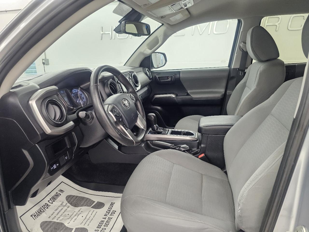 Toyota Tacoma 4WD TRD Off Road Double Cab 5' Bed V6 MT (Natl) 2019