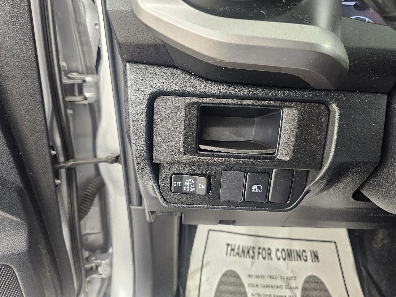 Toyota Tacoma 4WD TRD Off Road Double Cab 5' Bed V6 MT (Natl) 2019