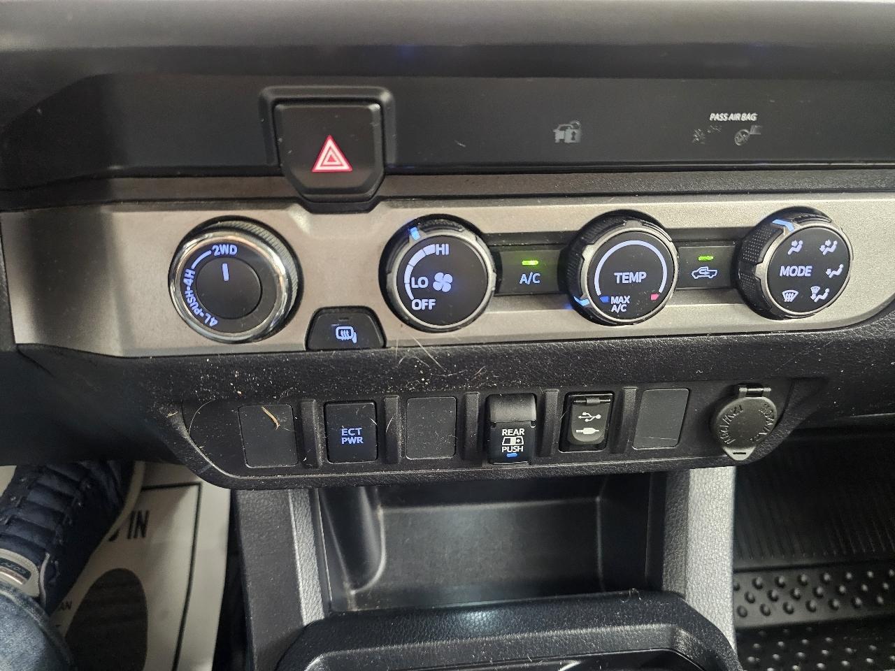 Toyota Tacoma 4WD TRD Off Road Double Cab 5' Bed V6 MT (Natl) 2019