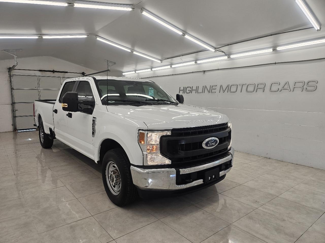 Ford Super Duty F-250 SRW Lariat 2WD Crew Cab 8' Box 2022