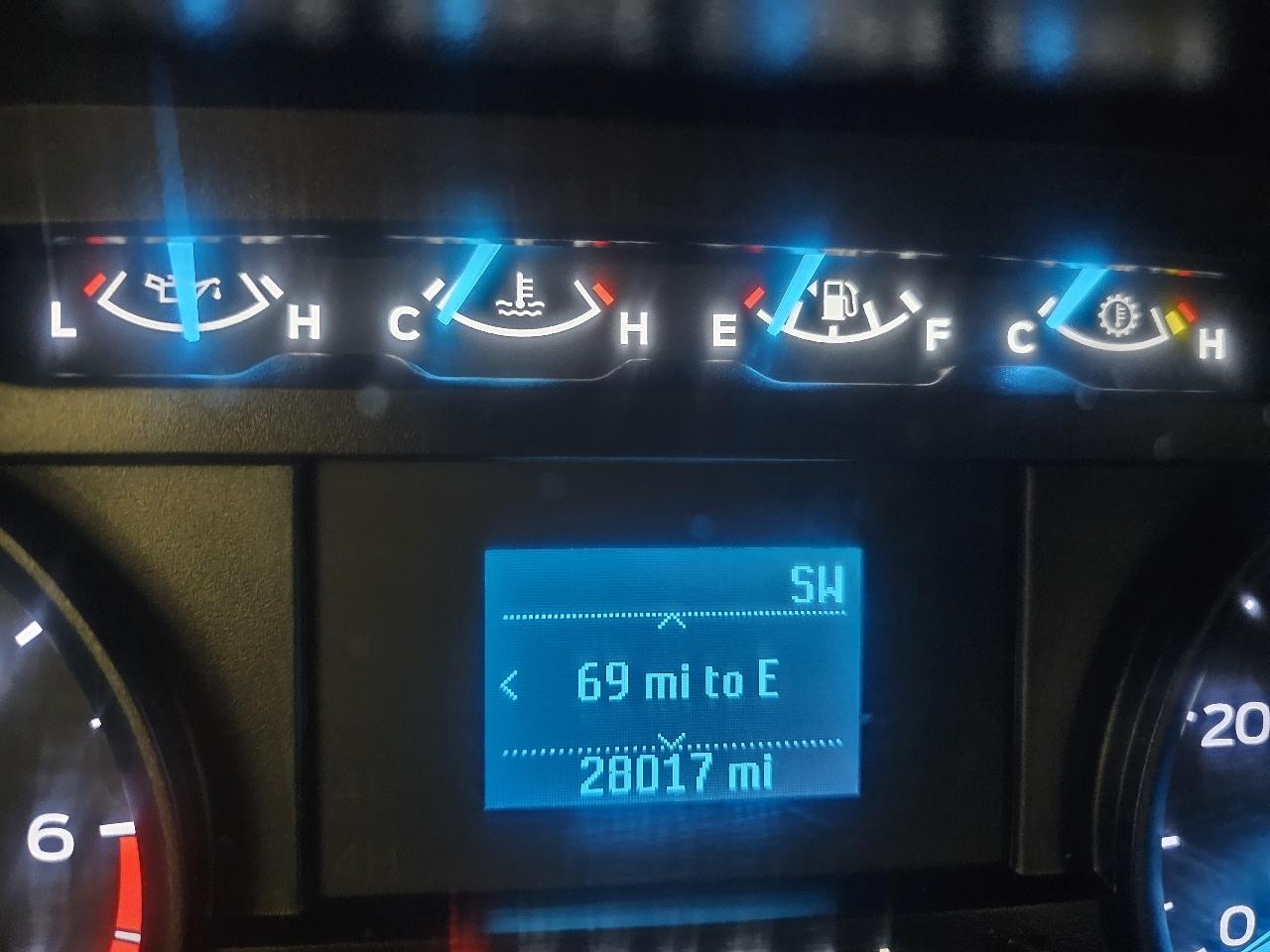 Ford Super Duty F-250 SRW Lariat 2WD Crew Cab 8' Box 2022