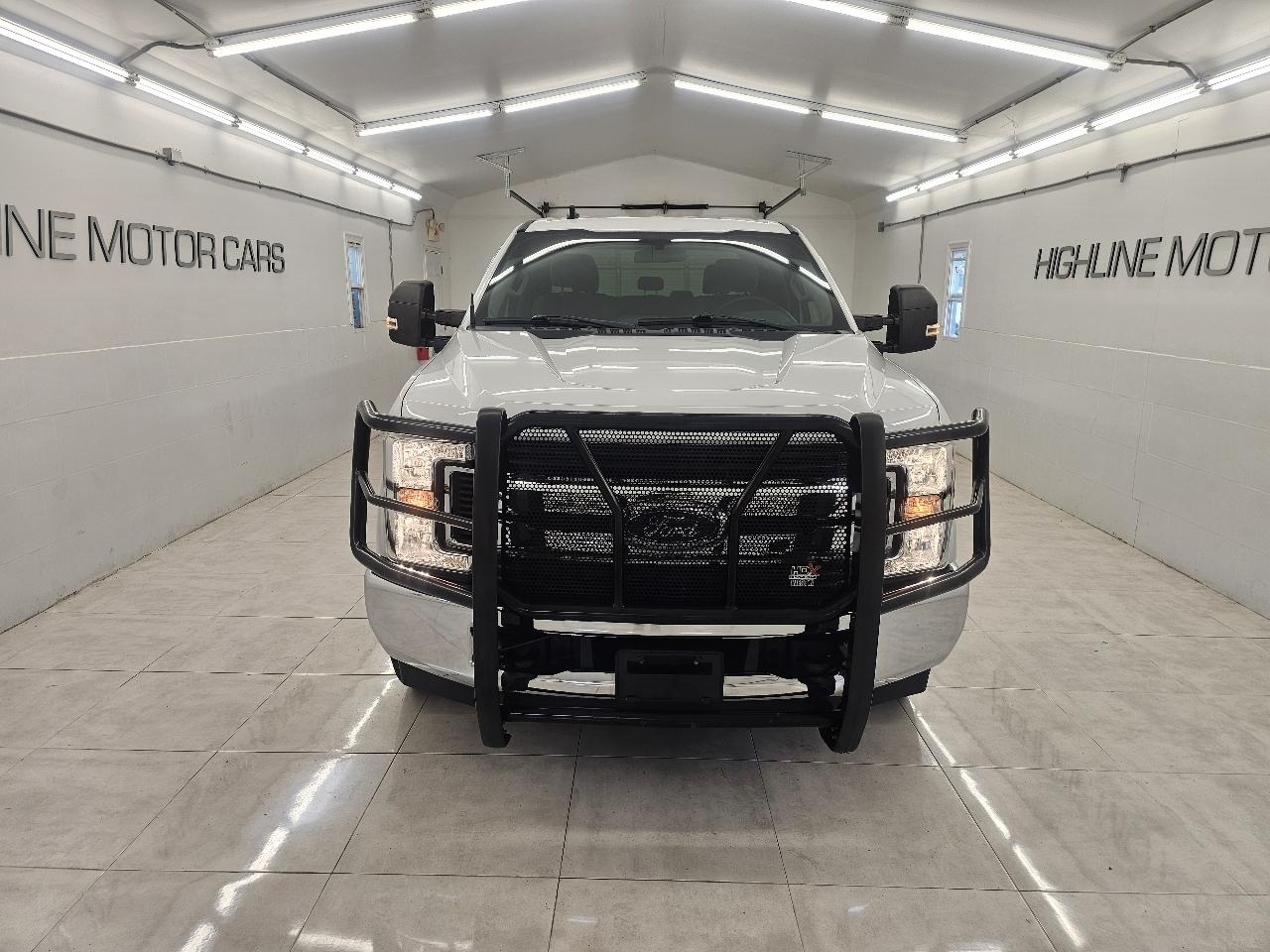 Ford Super Duty F-350 SRW King Ranch 2WD Crew Cab 8' Box 2019