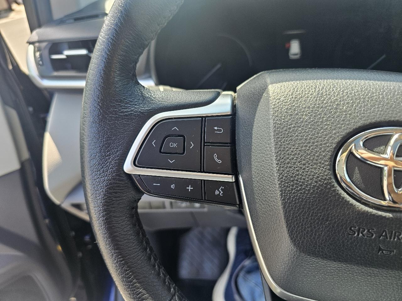 Toyota Sienna XLE AWD 7-Passenger (Natl) 2021