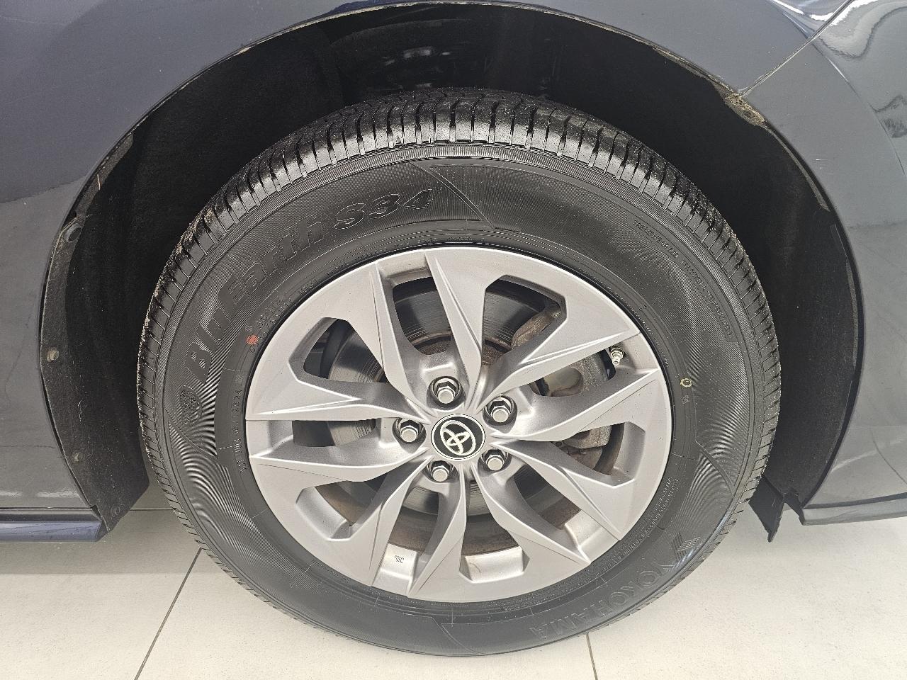 Toyota Sienna XLE AWD 7-Passenger (Natl) 2021