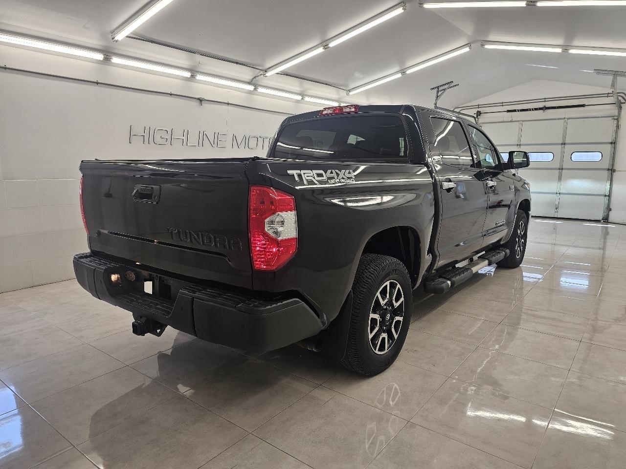 Toyota Tundra 4WD 1794 Edition CrewMax 5.5' Bed 5.7L (Natl) 2018
