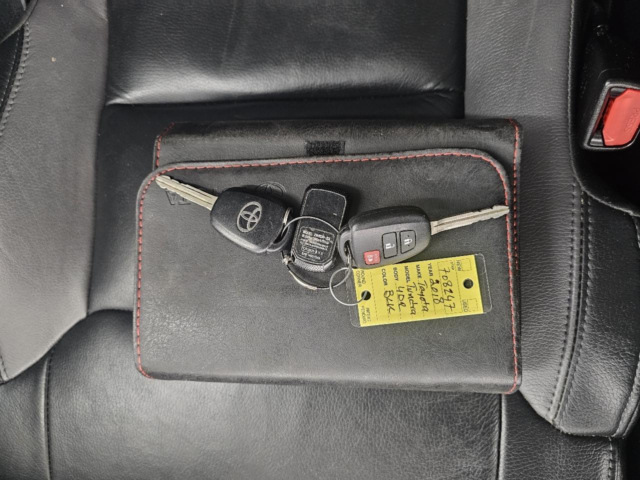 Toyota Tundra 4WD 1794 Edition CrewMax 5.5' Bed 5.7L (Natl) 2018