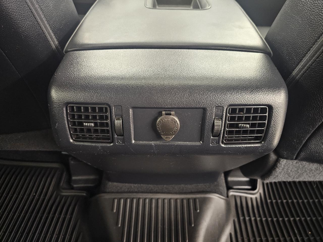 Toyota Tundra 4WD 1794 Edition CrewMax 5.5' Bed 5.7L (Natl) 2018