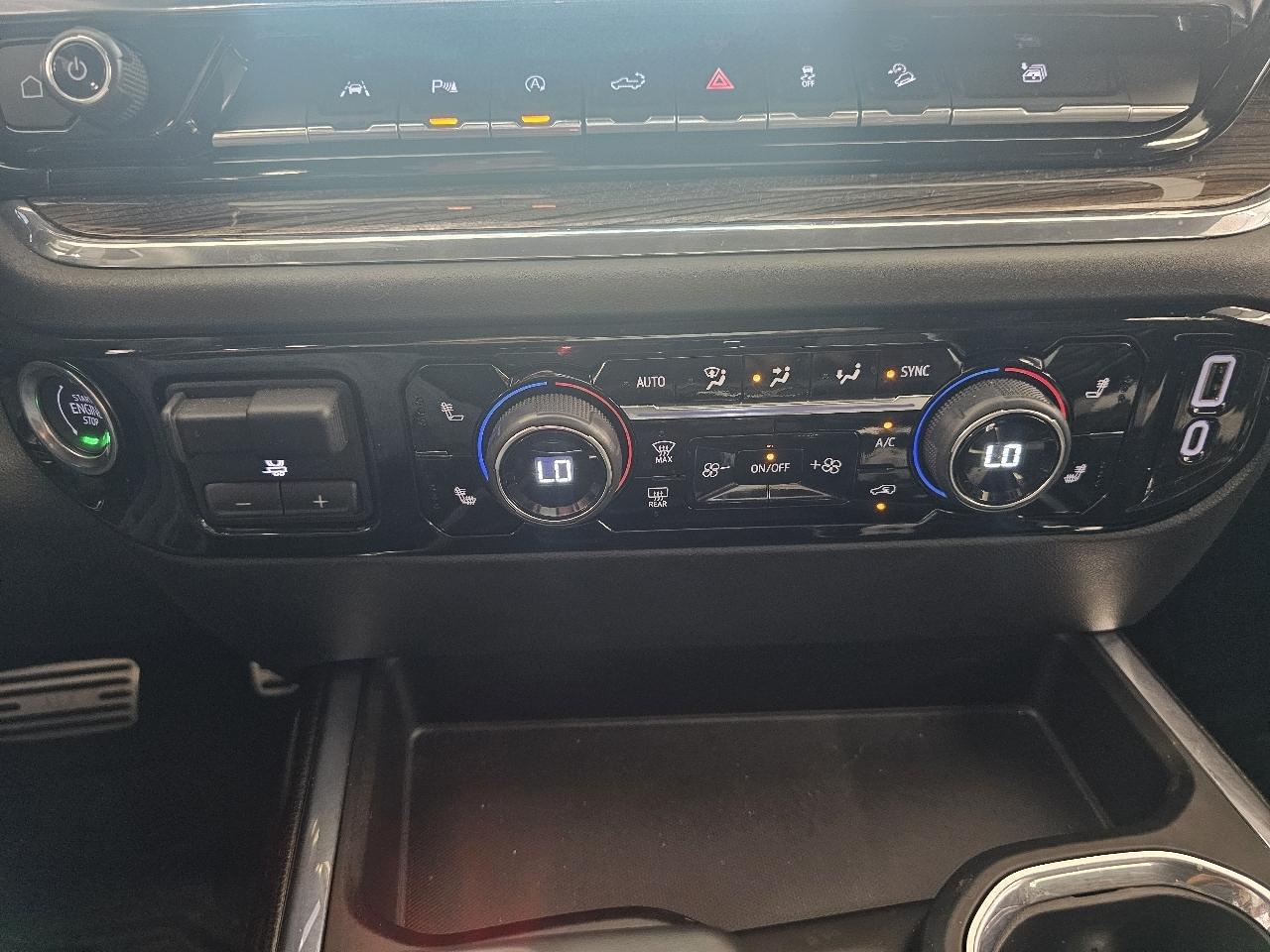 Chevrolet Silverado 1500 4WD Crew Cab 147" RST 2023