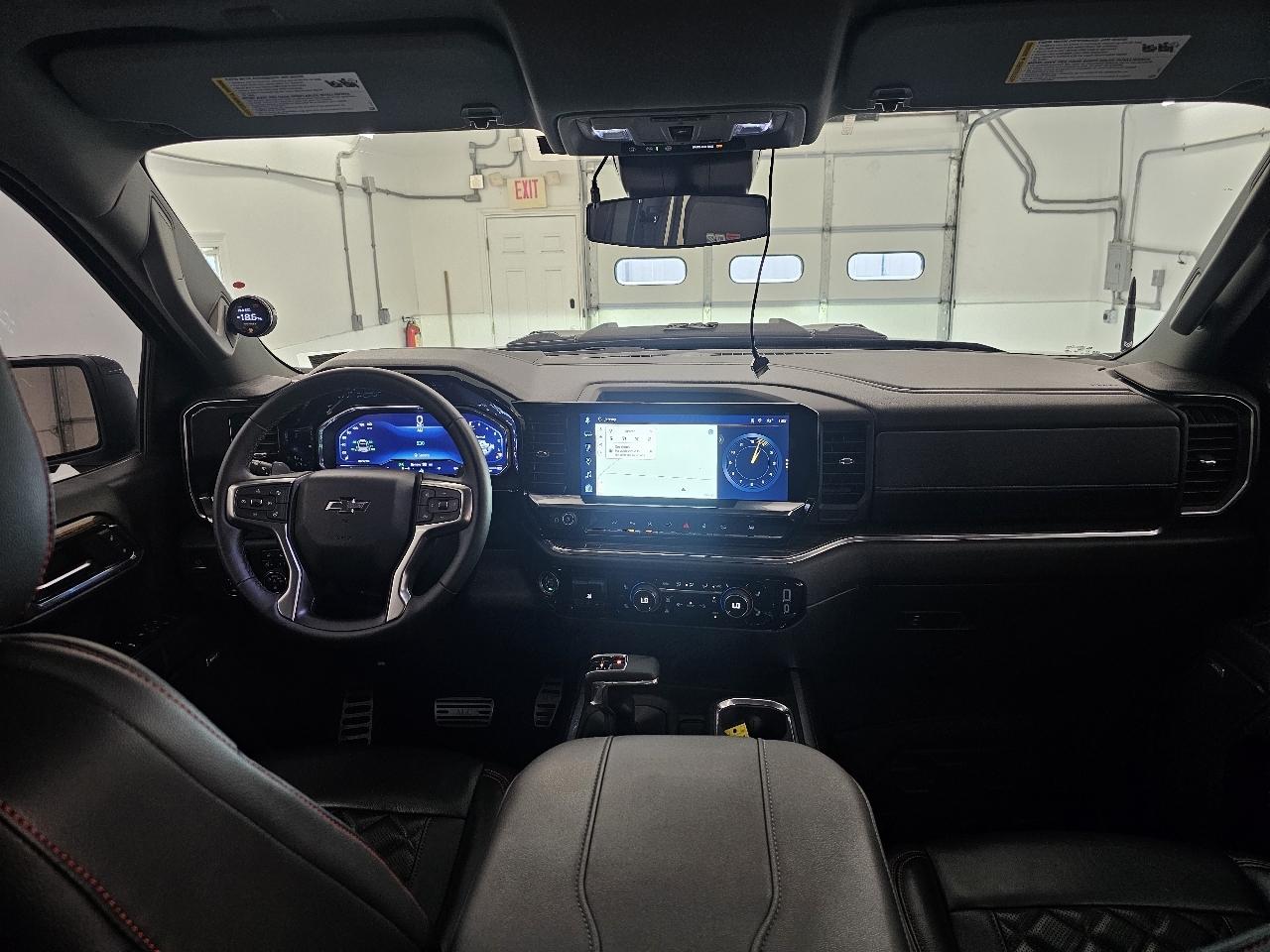 Chevrolet Silverado 1500 4WD Crew Cab 147" RST 2023