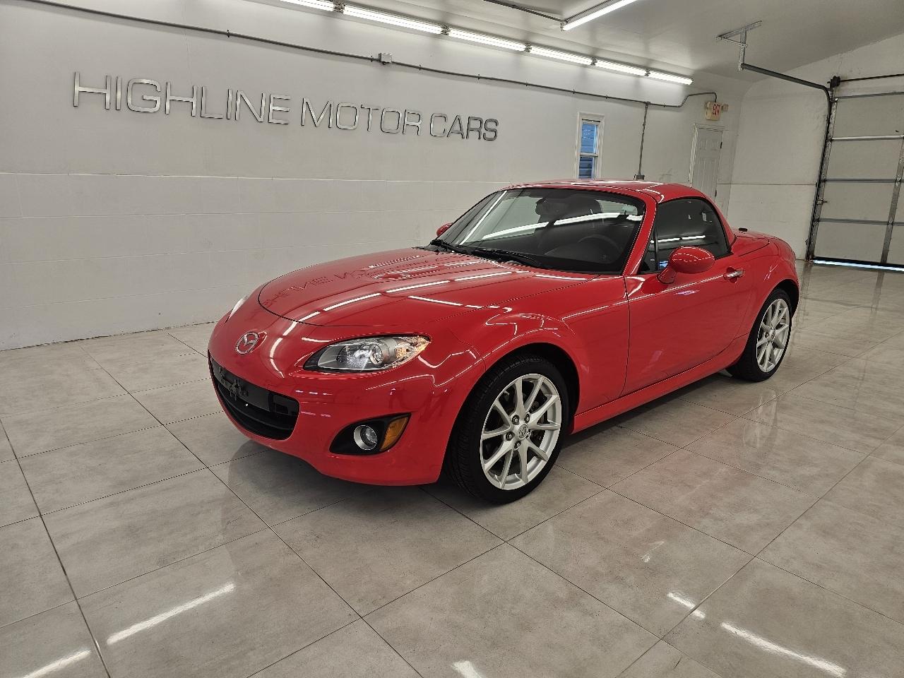 Mazda MX-5 Miata 2dr Conv Hard Top Auto Touring 2012