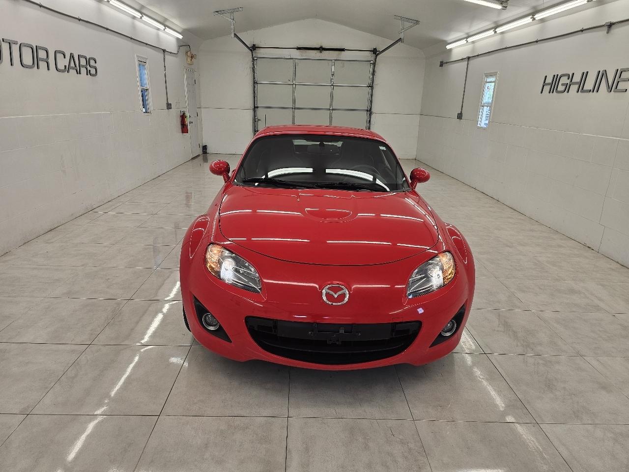 Mazda MX-5 Miata 2dr Conv Hard Top Auto Touring 2012