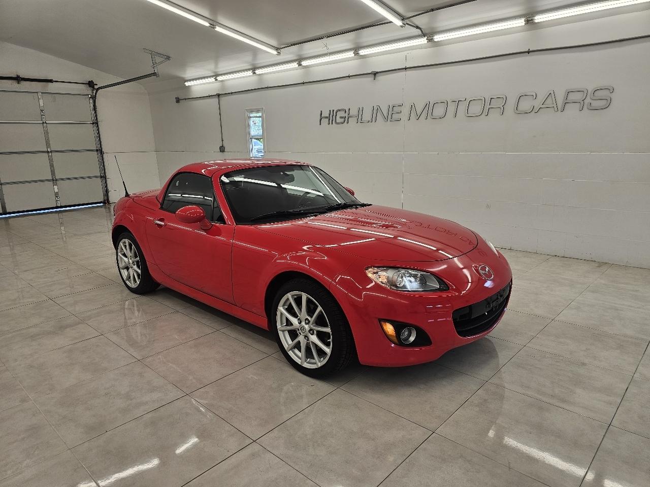 Mazda MX-5 Miata 2dr Conv Hard Top Auto Touring 2012