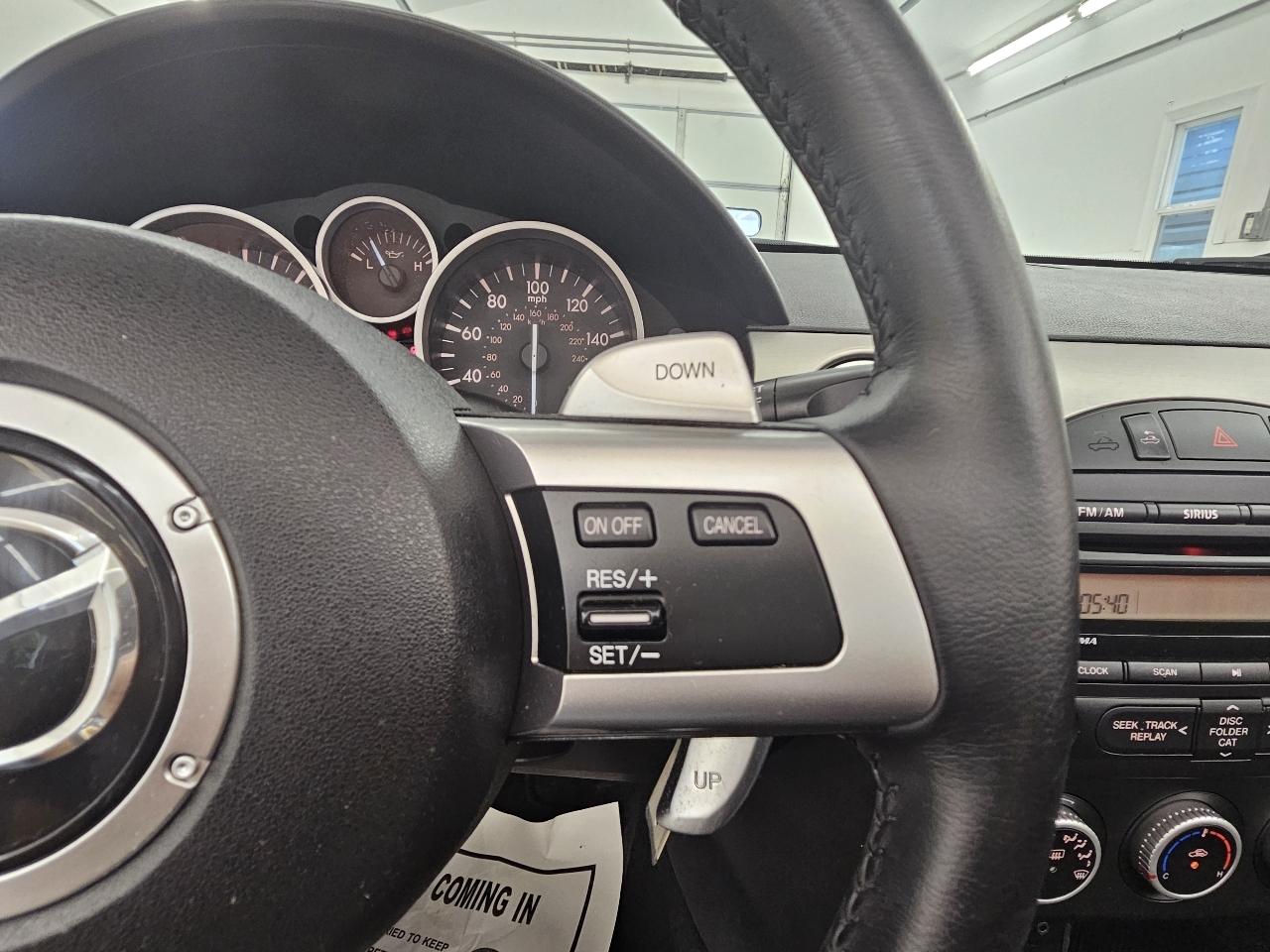 Mazda MX-5 Miata 2dr Conv Hard Top Auto Touring 2012