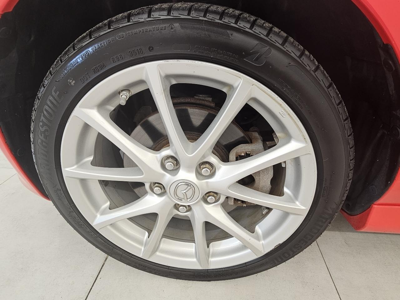 Mazda MX-5 Miata 2dr Conv Hard Top Auto Touring 2012