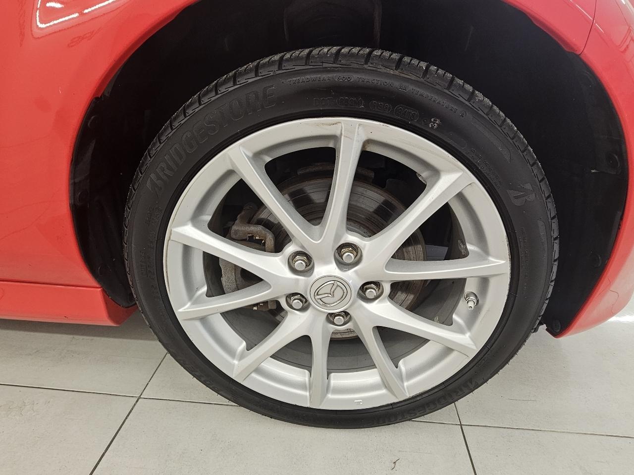 Mazda MX-5 Miata 2dr Conv Hard Top Auto Touring 2012
