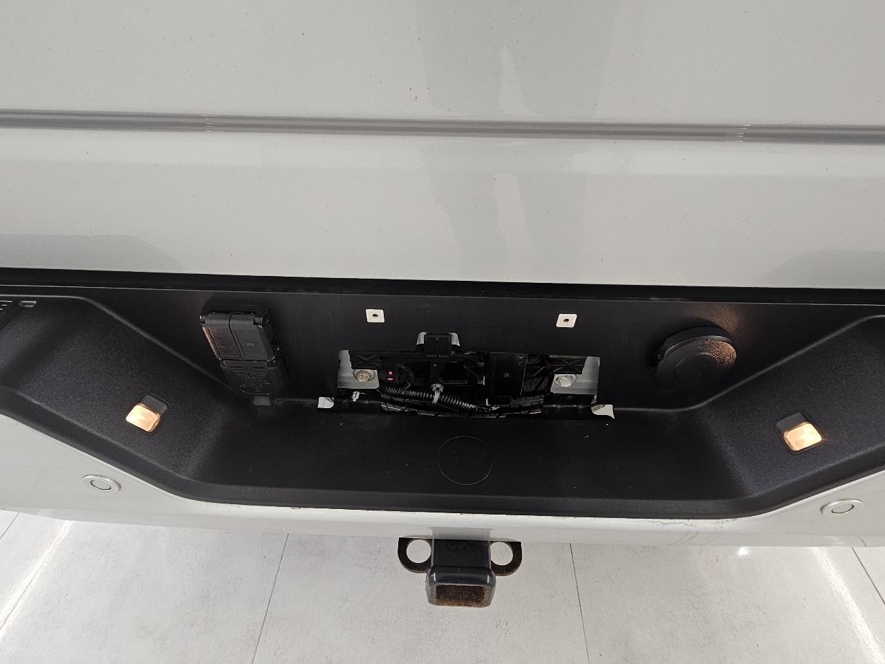Chevrolet Silverado 1500 4WD Crew Cab 147" RST 2022