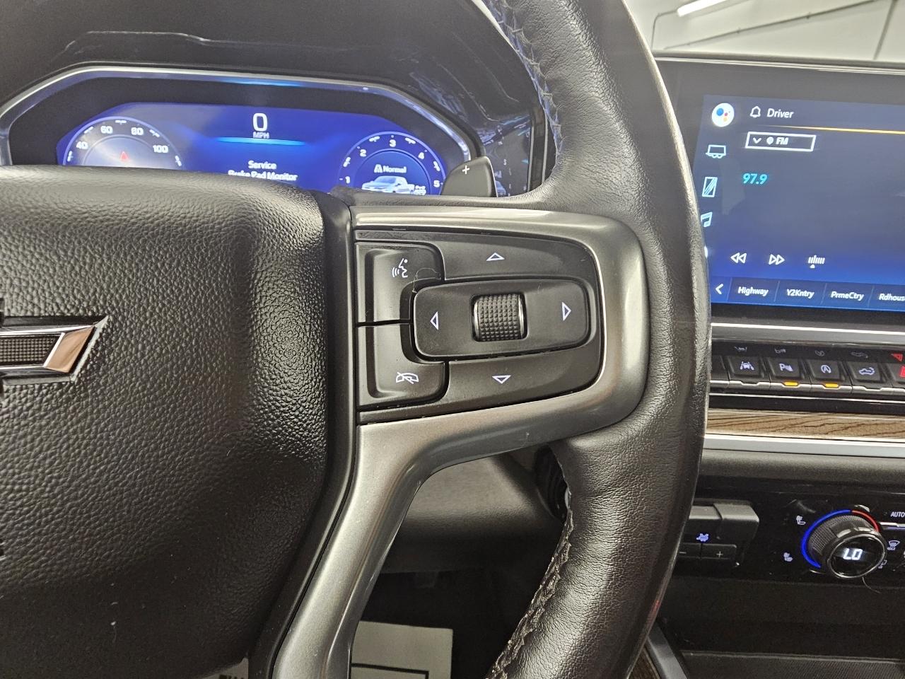 Chevrolet Silverado 1500 4WD Crew Cab 147" RST 2022