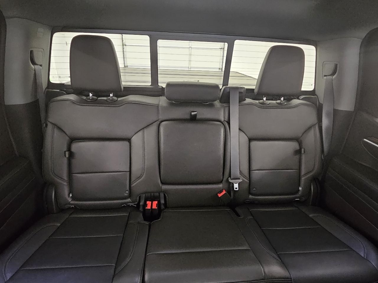 Chevrolet Silverado 1500 4WD Crew Cab 147" RST 2022