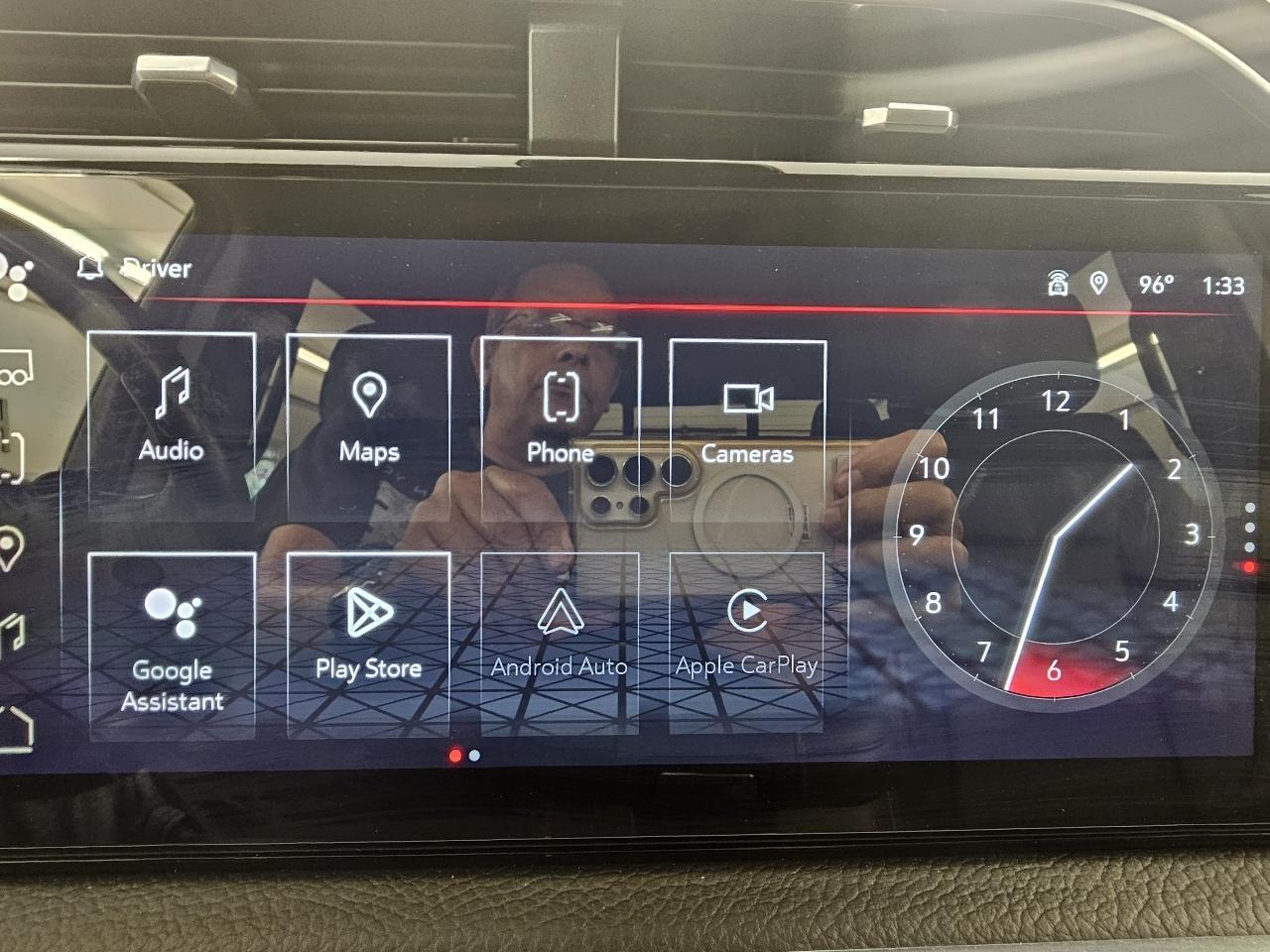 GMC Sierra 1500 4WD Crew Cab 147" Denali 2023