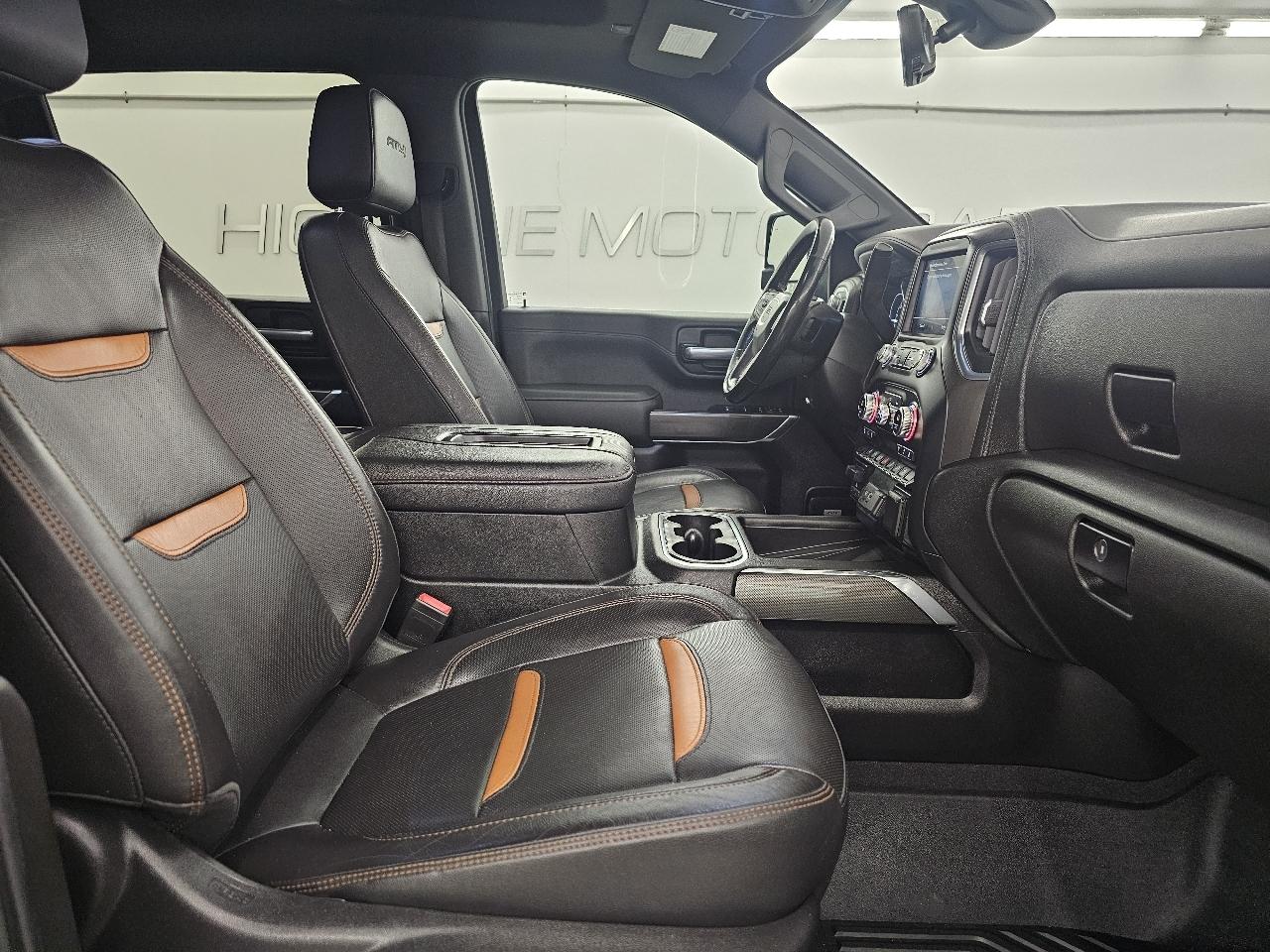 GMC Sierra 3500HD 4WD Crew Cab 172" AT4 2021
