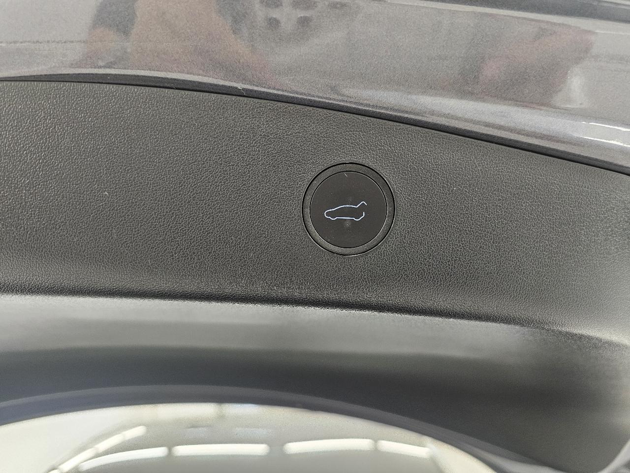 Tesla Model 3 Long Range AWD 2023