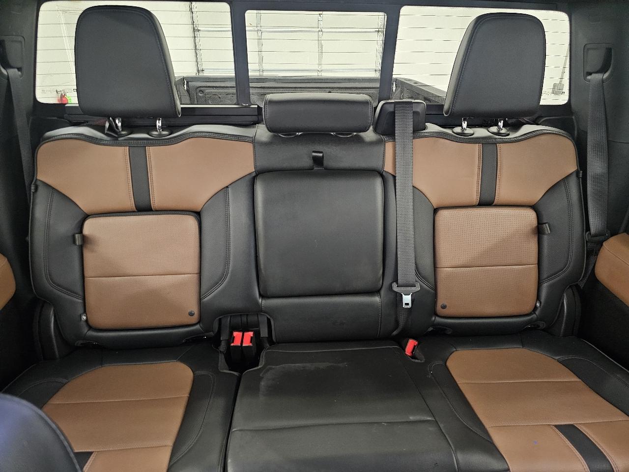 Chevrolet Silverado 3500HD 4WD Crew Cab 159" High Country 2023