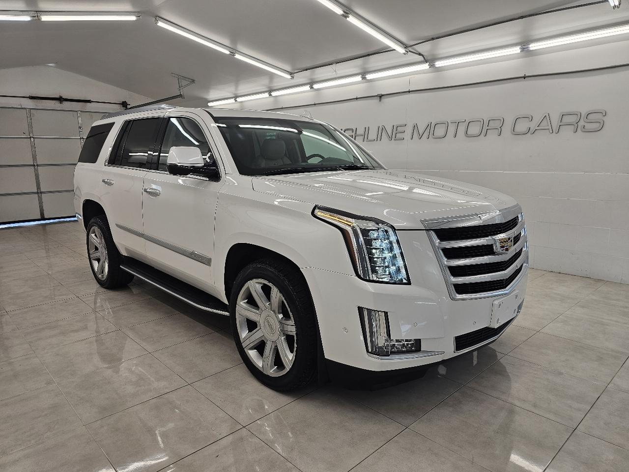 Cadillac Escalade 4WD 4dr Luxury 2020