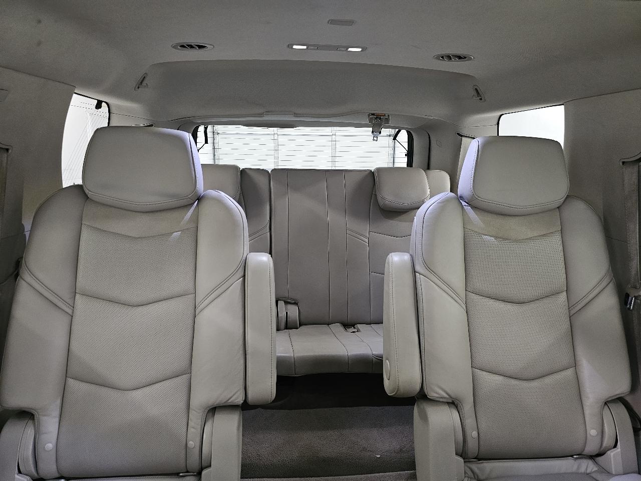 Cadillac Escalade 4WD 4dr Luxury 2020
