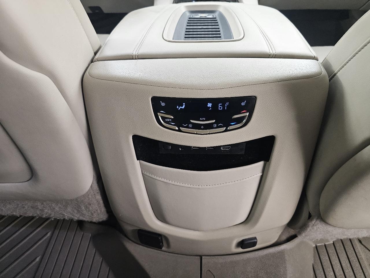 Cadillac Escalade 4WD 4dr Luxury 2020