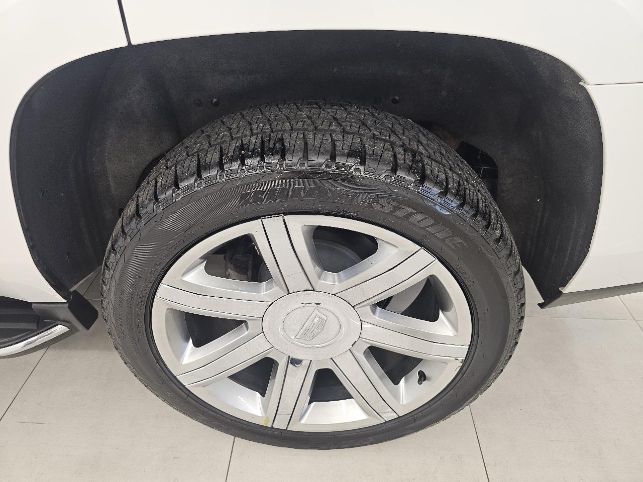 Cadillac Escalade 4WD 4dr Luxury 2020