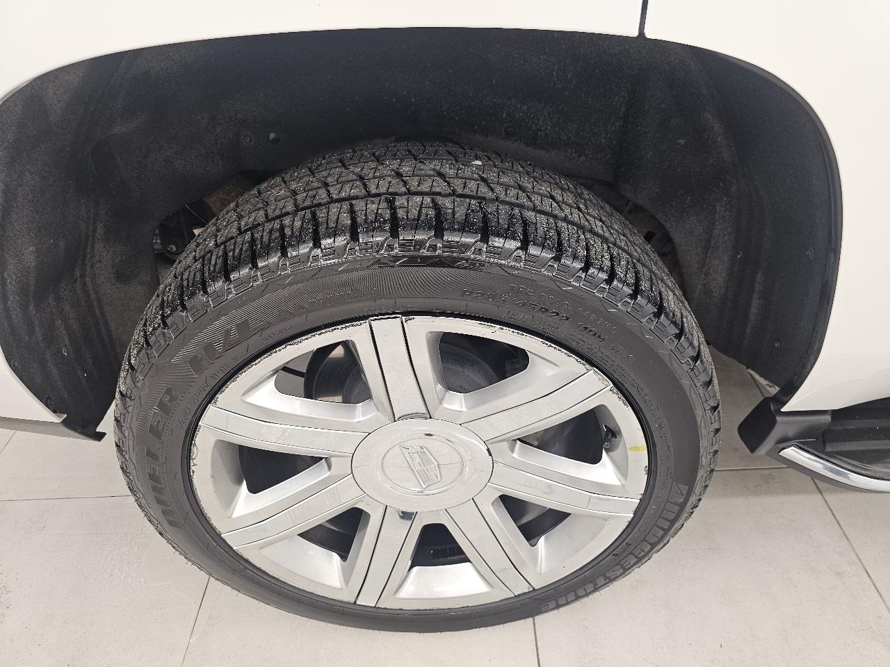 Cadillac Escalade 4WD 4dr Luxury 2020