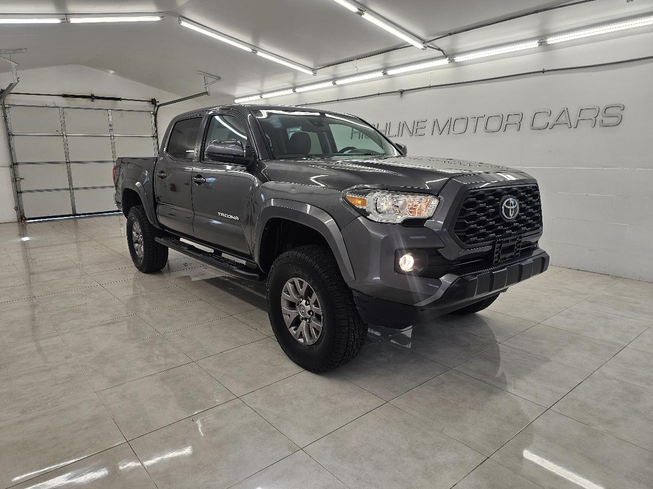 Toyota Tacoma 4WD TRD Off Road Double Cab 5' Bed V6 MT (Natl) 2019