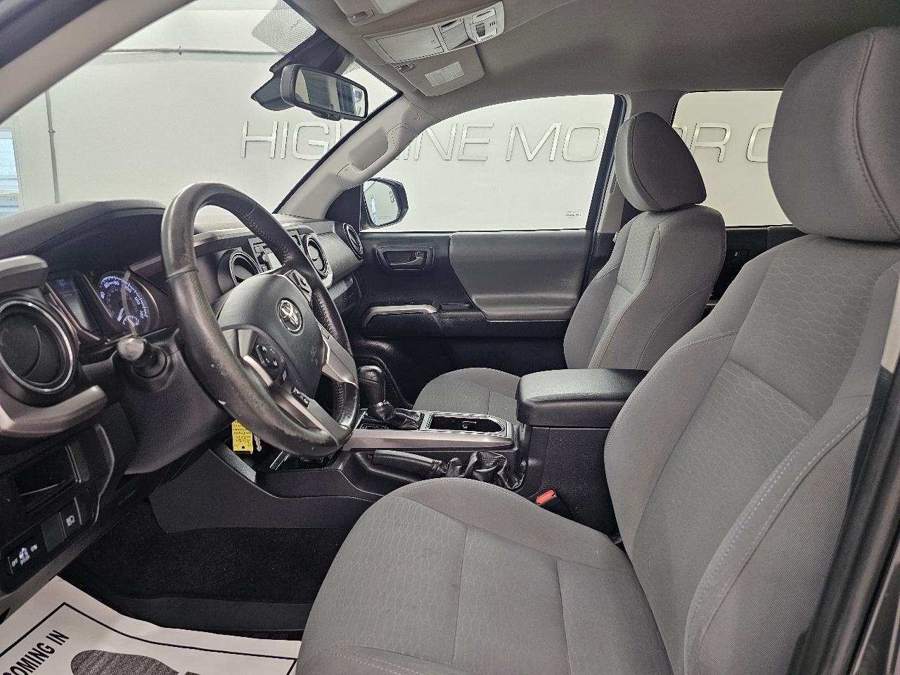 Toyota Tacoma 4WD TRD Off Road Double Cab 5' Bed V6 MT (Natl) 2019