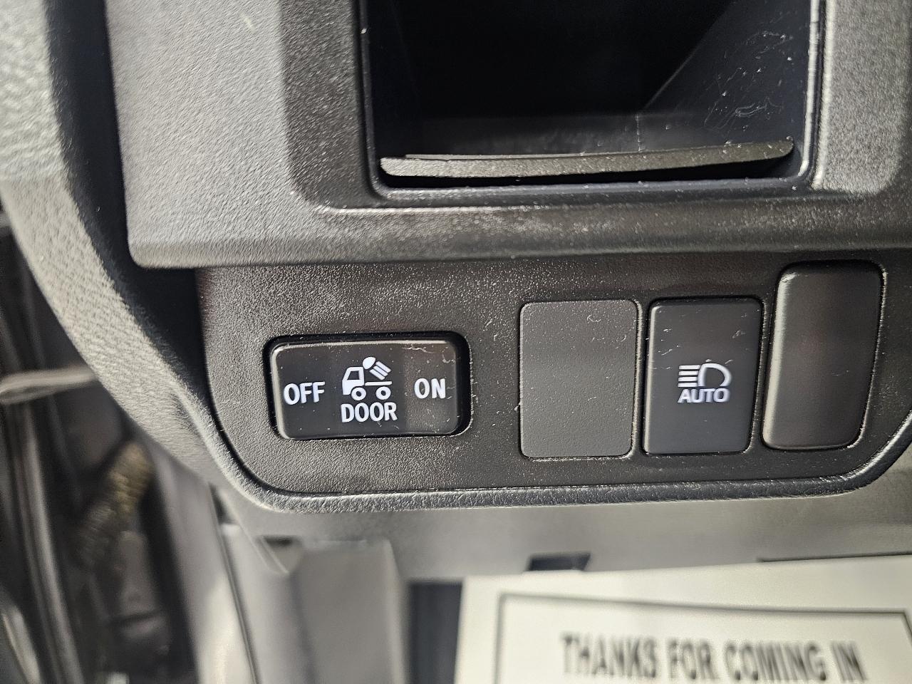Toyota Tacoma 4WD TRD Off Road Double Cab 5' Bed V6 MT (Natl) 2019