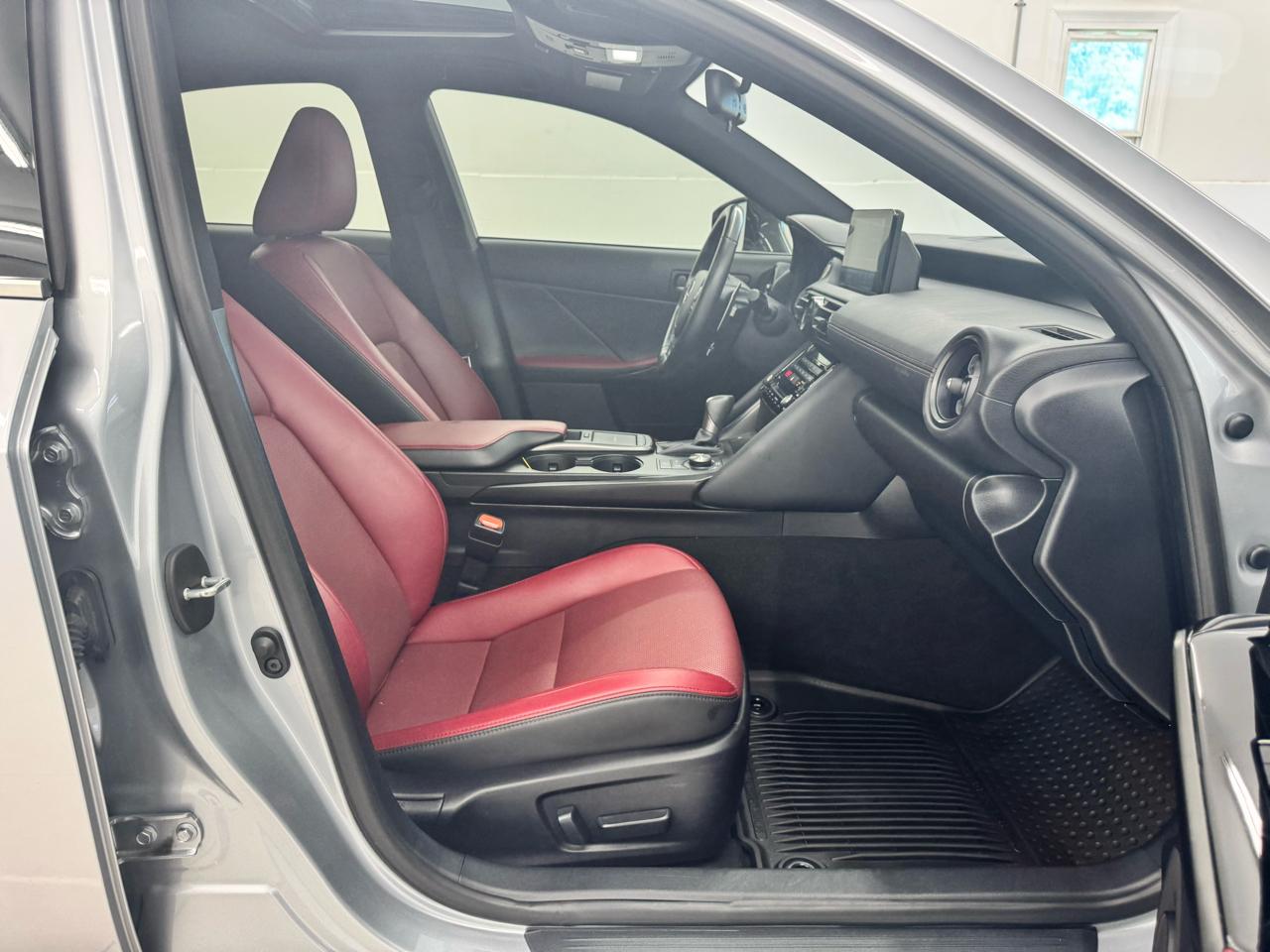 Lexus IS IS 350 F Sport RWD 2024