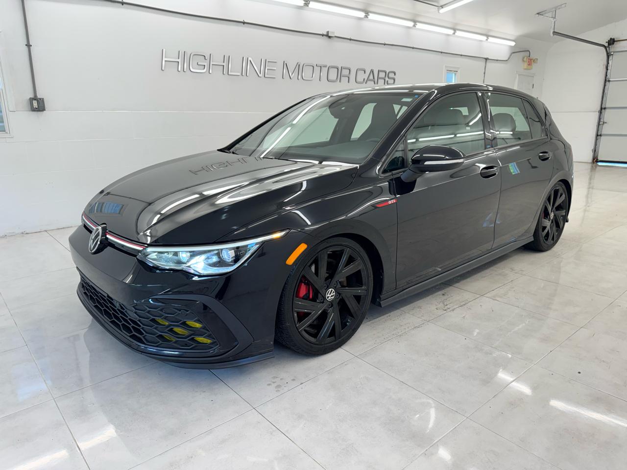 Volkswagen Golf GTI 2.0T SE Manual 2022