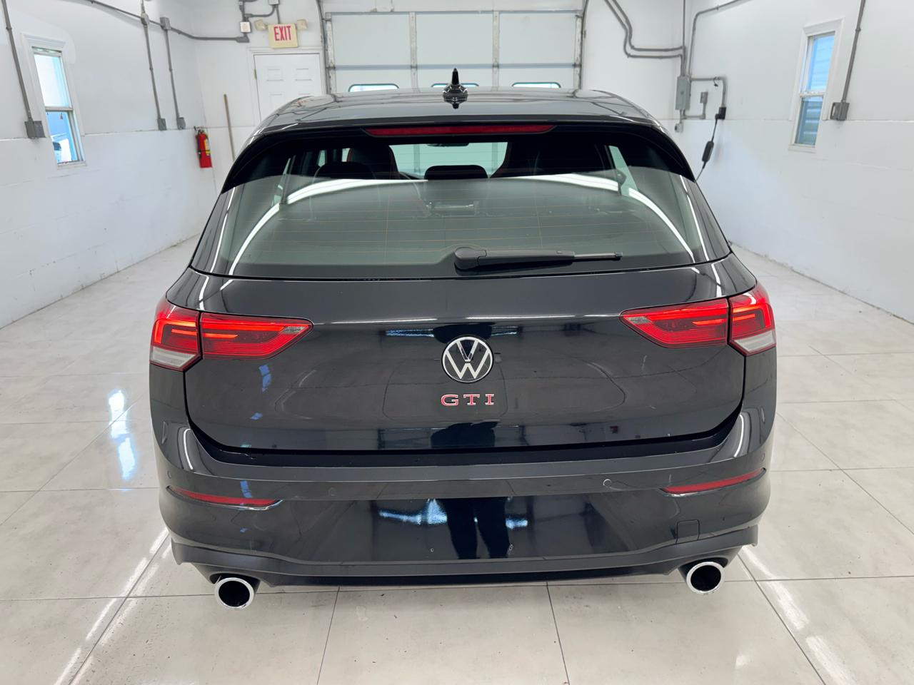 Volkswagen Golf GTI 2.0T SE Manual 2022