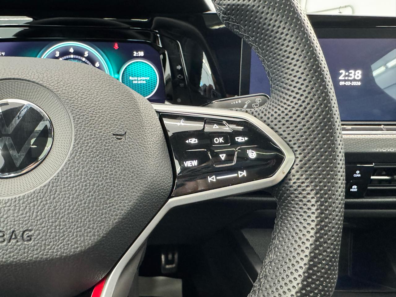 Volkswagen Golf GTI 2.0T SE Manual 2022